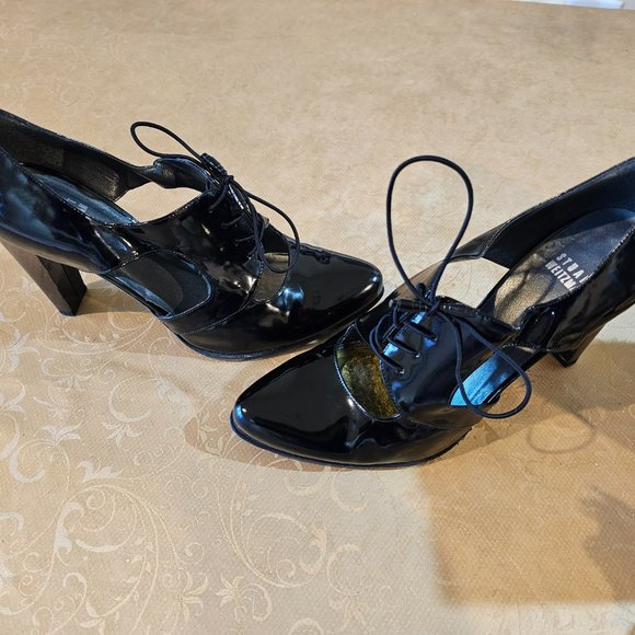 Stuart Weitzman - Picture 3 of 4